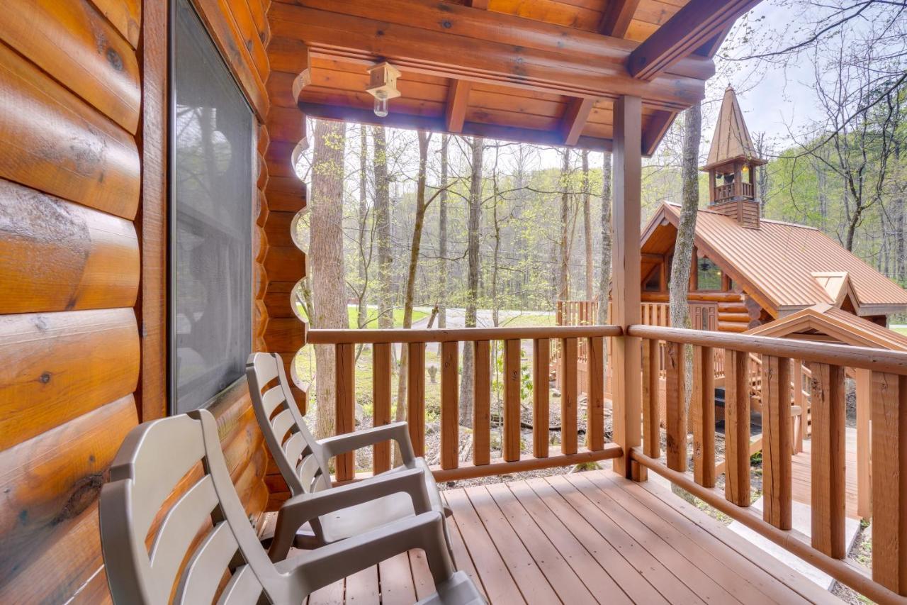 Lovely Gatlinburg Cabin With Private Hot Tub! Екстер'єр фото